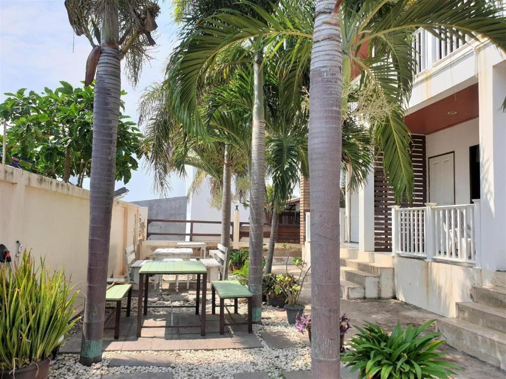 Sea Beach Koh Larn 2 Hotel Exterior photo
