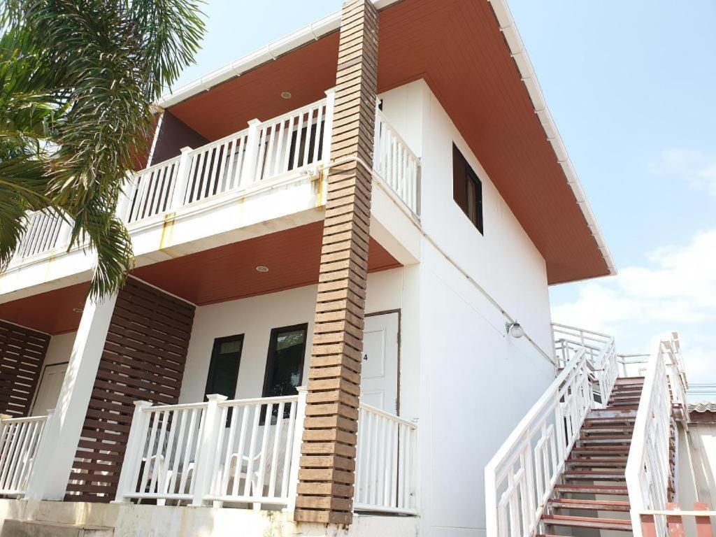 Sea Beach Koh Larn 2 Hotel Exterior photo